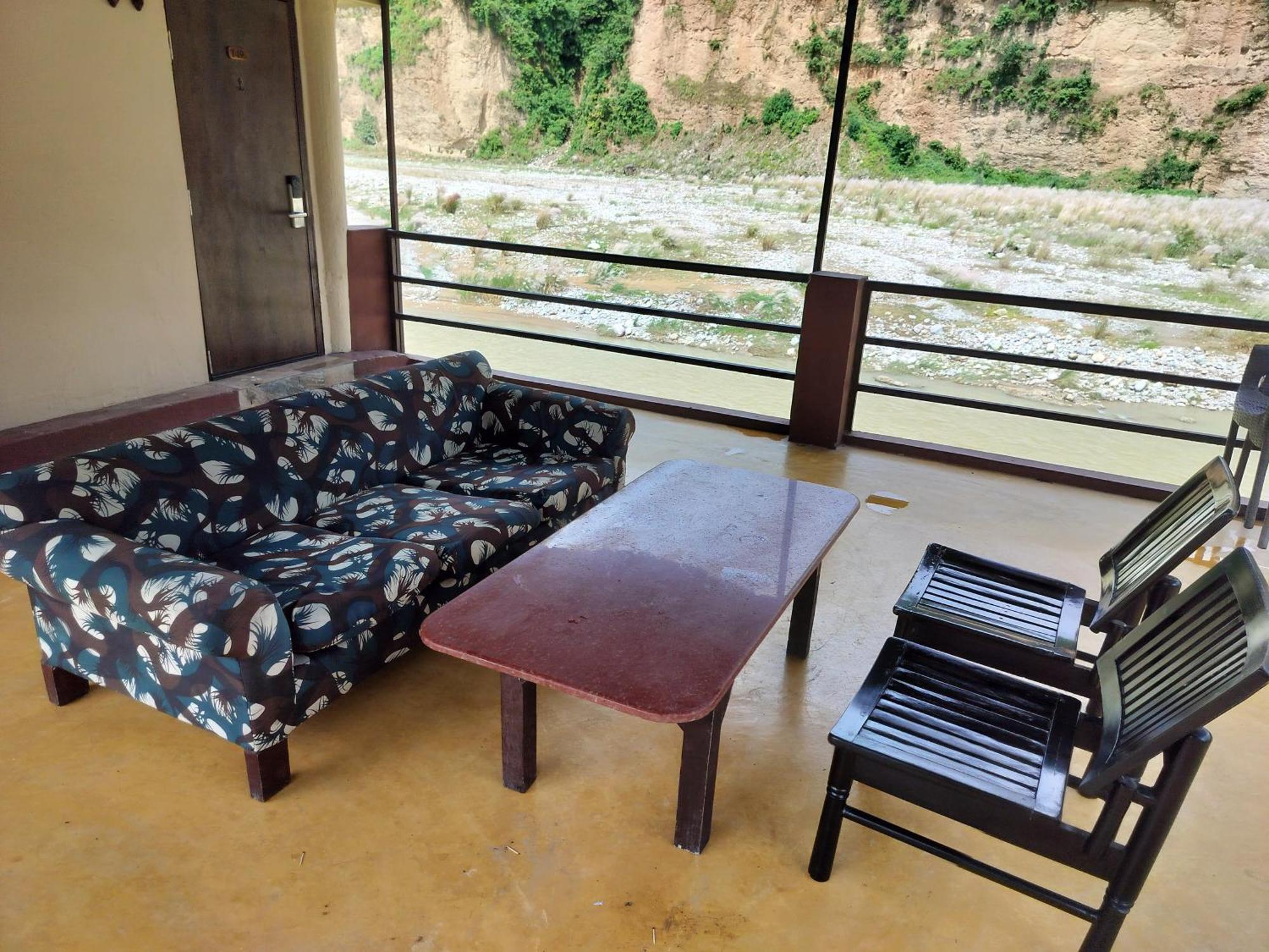 Bel-La Monde Hotel "Riverside" - Jim Corbett Garjia Eksteriør bilde