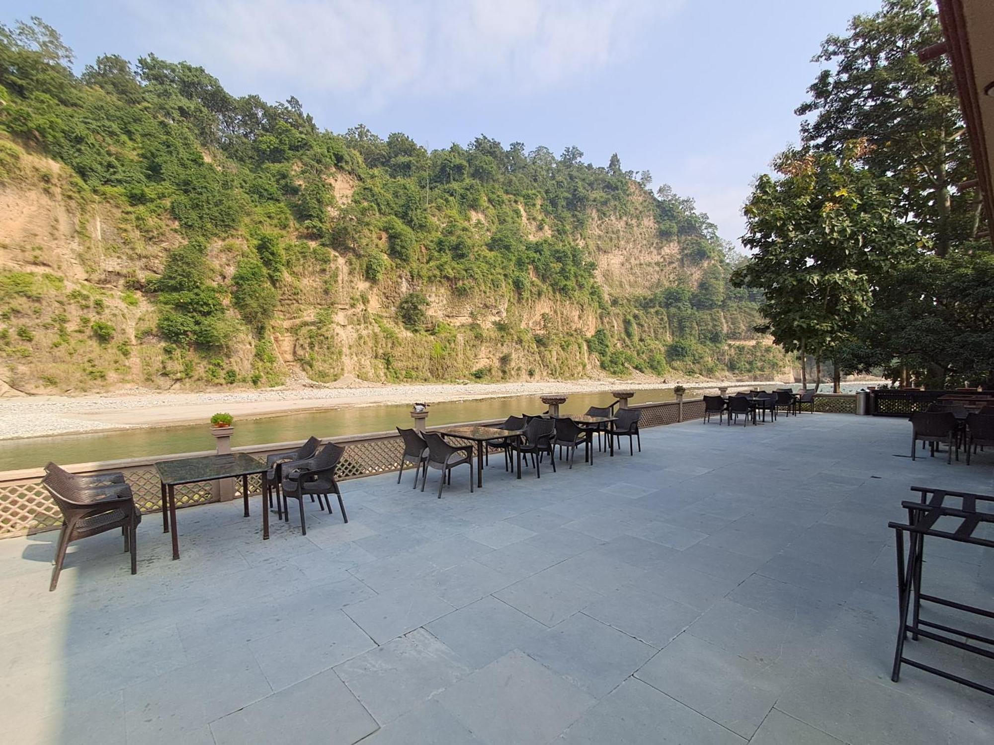 Bel-La Monde Hotel "Riverside" - Jim Corbett Garjia Eksteriør bilde