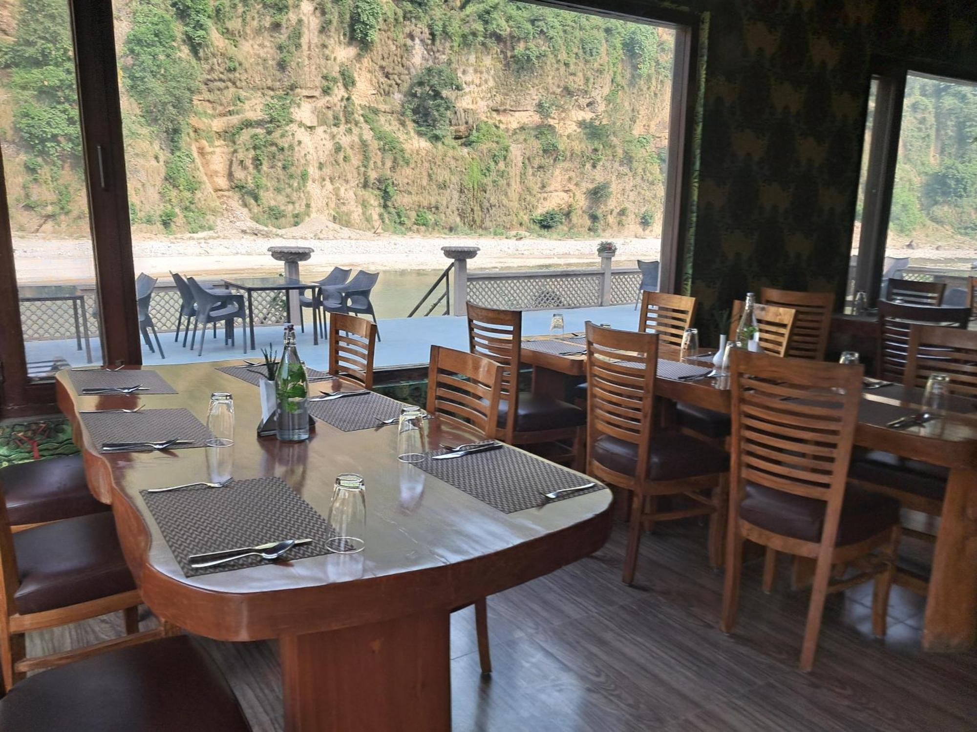 Bel-La Monde Hotel "Riverside" - Jim Corbett Garjia Eksteriør bilde