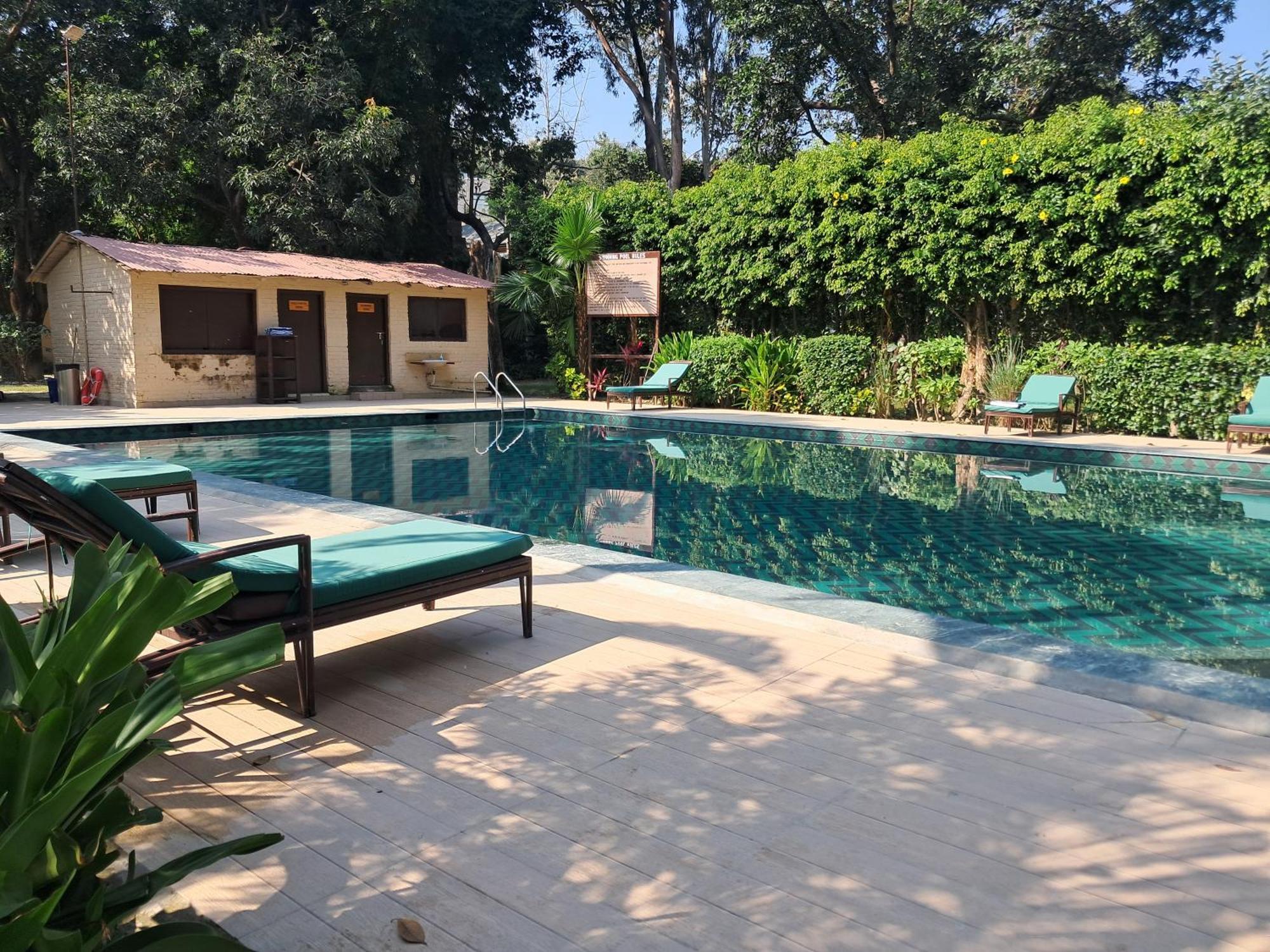 Bel-La Monde Hotel "Riverside" - Jim Corbett Garjia Eksteriør bilde