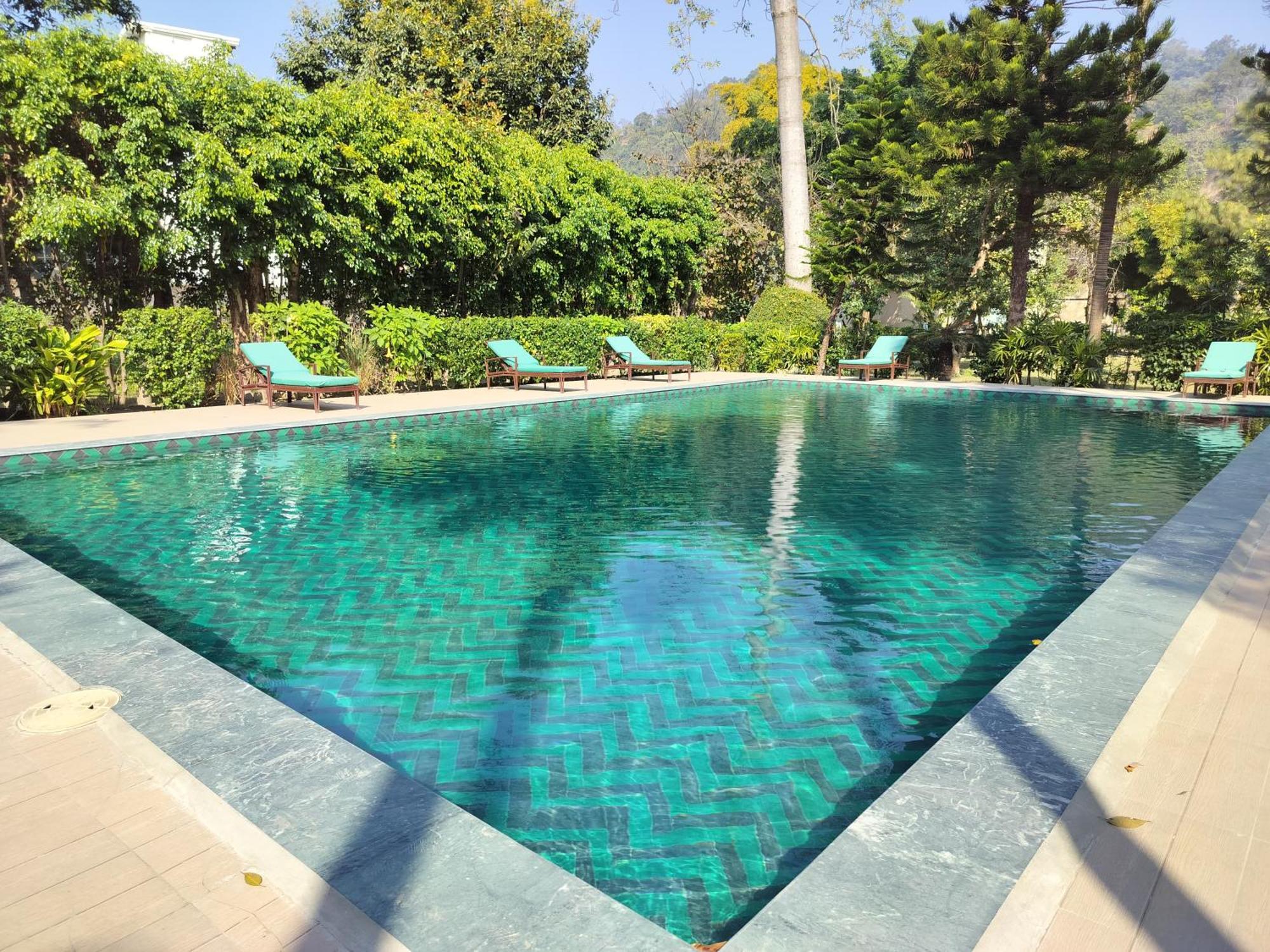 Bel-La Monde Hotel "Riverside" - Jim Corbett Garjia Eksteriør bilde