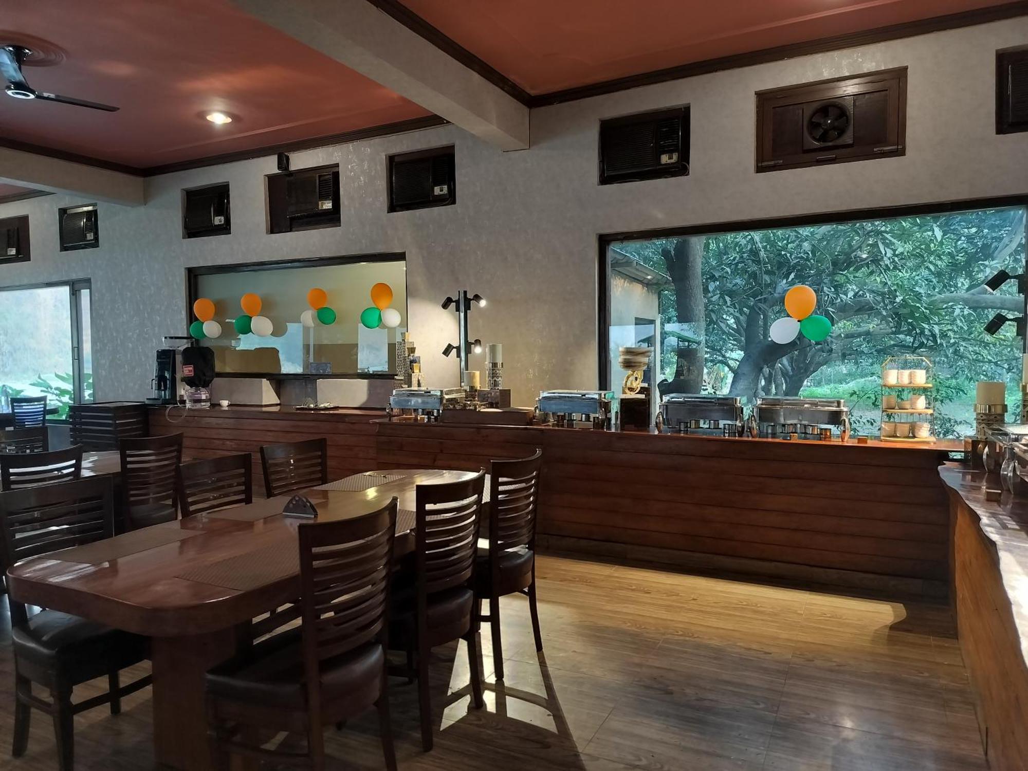 Bel-La Monde Hotel "Riverside" - Jim Corbett Garjia Eksteriør bilde